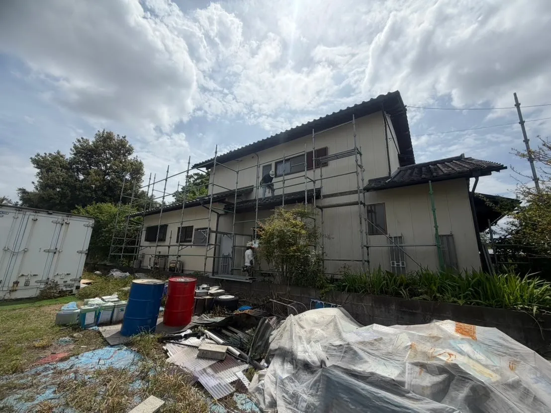 宮崎市で外壁塗装｜O様邸の足場設置＆外壁のカラー打ち合わせを...