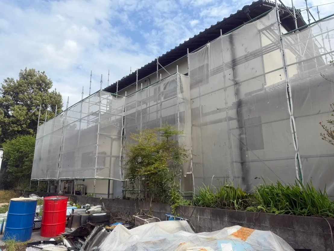 宮崎市で外壁塗装｜O様邸の足場設置＆外壁のカラー打ち合わせを...
