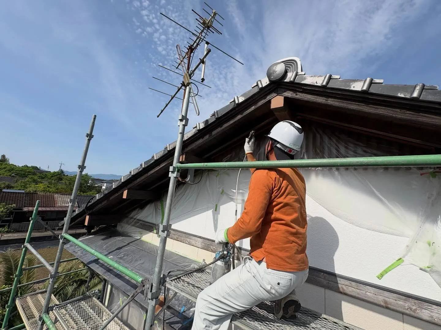 O様邸 現場ブログ｜貴重な晴れ間を活かして作業進行中！